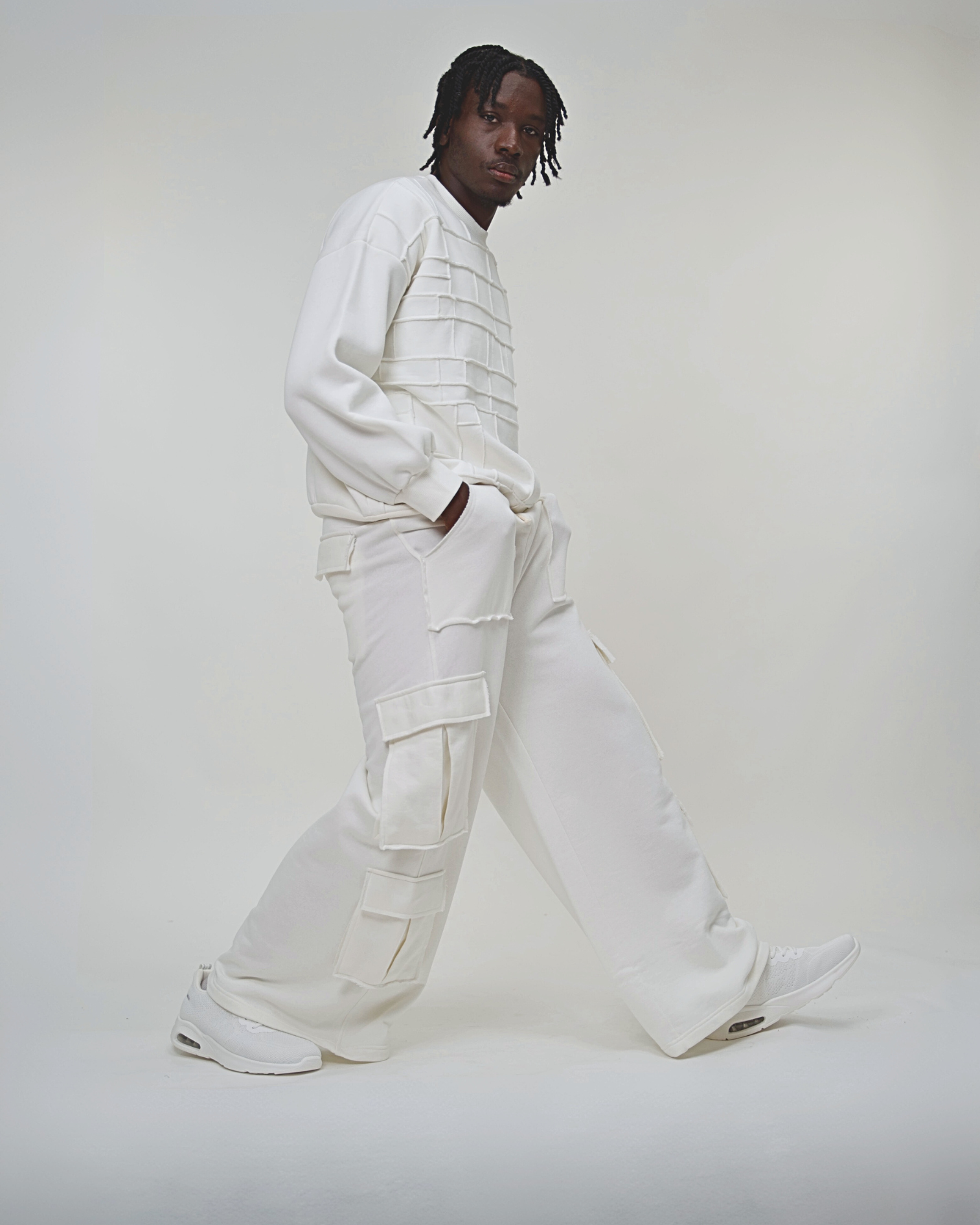 Sao sweatshirt cargo pants